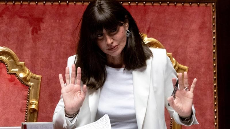 Medicina, almeno un 18 per 25mila iscritti al semestre filtro. Bernini: “Non sono numeri da flop”