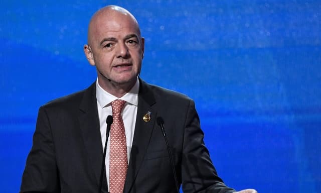 Dall'Inghilterra: Infantino fece pagare dalla Uefa una super liquidazione per l'amante