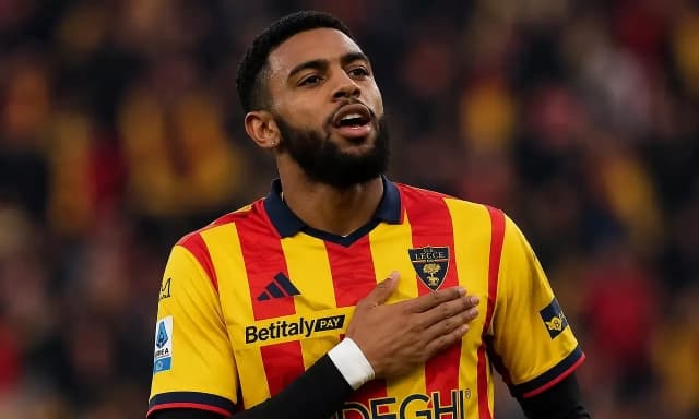 Tocca a Geubbels: il Lecce ora aspetta i gol degli attaccanti