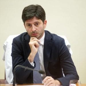 Riforma del ticket, si pagherà per fasce di reddito e avrà un tetto massimo annuale