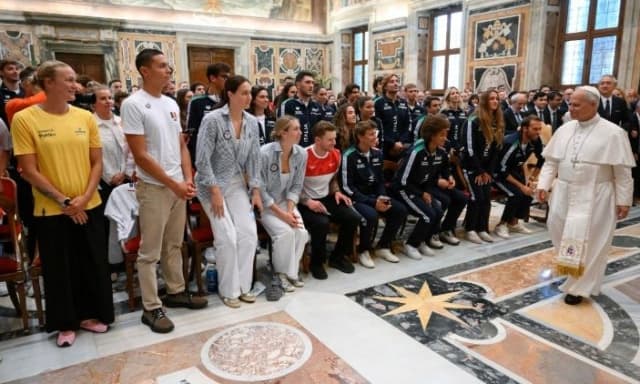 Papa Leone XIV agli atleti del Settecolli: "Lo sport è medicina per corpo e spirito"