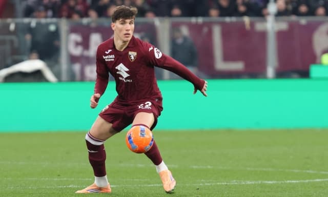 Consigli fantacalcio 2026-27: i centrocampisti low cost su cui puntare