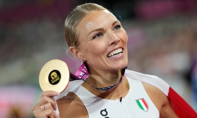 Derkach, che spettacolo! Oro europeo nel triplo da padrona: "La sera più bella della mia carriera"