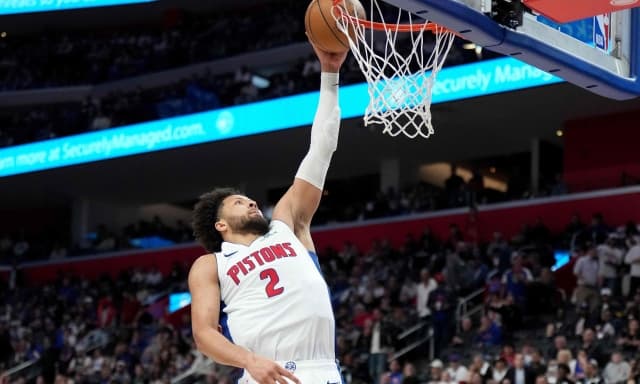 Cunningham, Harris e il vero Duren: Detroit domina Gara 7 con Orlando, ai Magic non basta Banchero