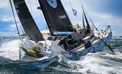 Partita la Transat CIC e Beccaria fa subito bene