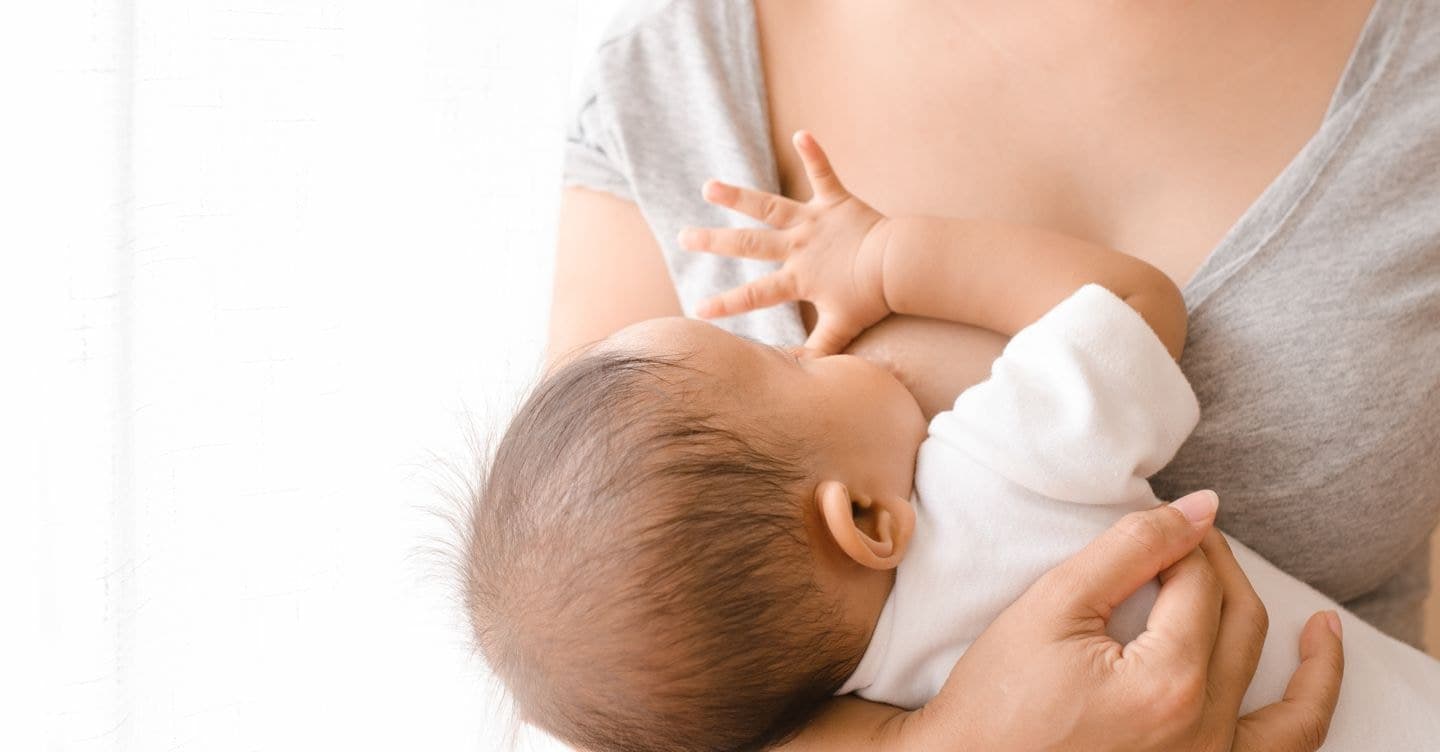 Oltre 7 neonati su dieci allattati al seno, ma già a 4-5 mesi scendono al 39%