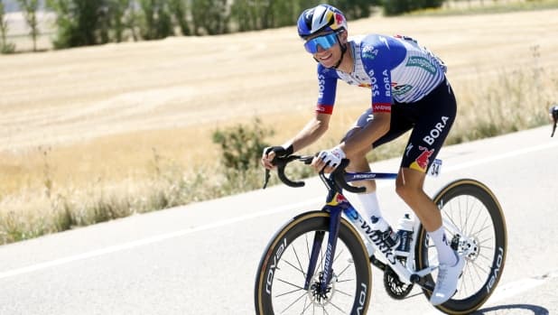 Vuelta Burgos, torna a vincere Giulio Pellizzari. E in Polonia al comando c’è Scaroni