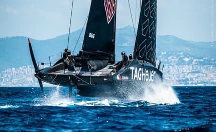 Maxi Yacht Rolex Cup: in regata anche "l'esuberante" FlyingNikka