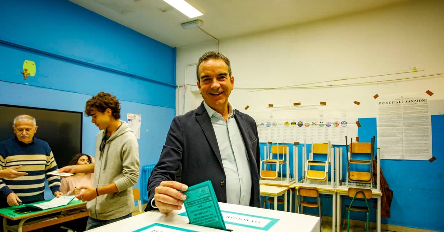 Chi è Occhiuto, politico di lungo corso che incassa il bis in Calabria