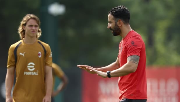 Non solo Camarda: da Guernier al "nuovo Vlahovic", Amorim studia 11 talenti per il Milan del futuro