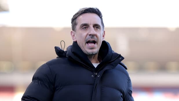 Neville spara sull'Argentina: "Se puzza come una mer..., allora vuol dire che è una mer..."