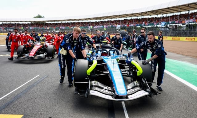 F1, la corsa agli aggiornamenti e la scommessa Ferrari: così il Mondiale si deciderà in fabbrica