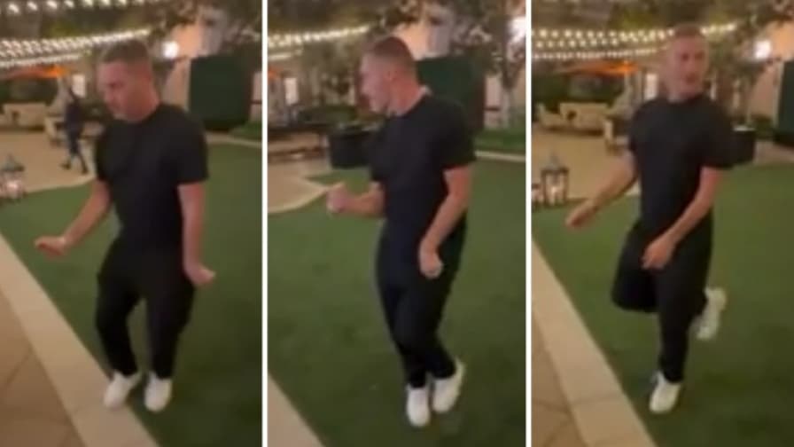 Compleanno Totti, il balletto non è il suo forte: che risate per gli invitati!