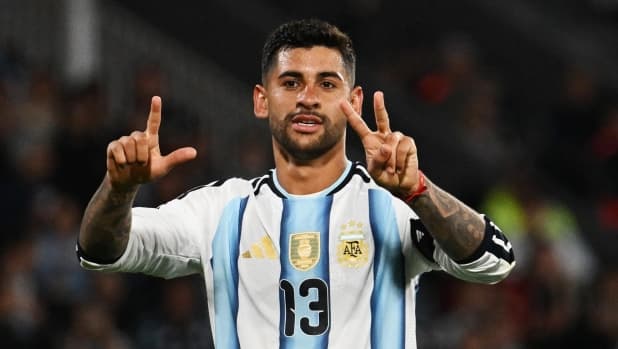 Scaloni avvisa Romero: "Ora che è il nuovo capitano, il suo comportamento dovrà essere esemplare"
