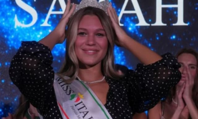 Sarah Rizea è Miss Italia 2026: chi è la 18enne atleta delle Fiamme Oro