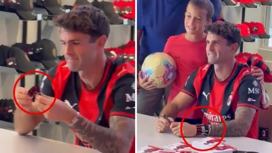 Pulisic coi tifosi al Milan Store. E un piccolo fan gli regala un polsino (come a Leao)