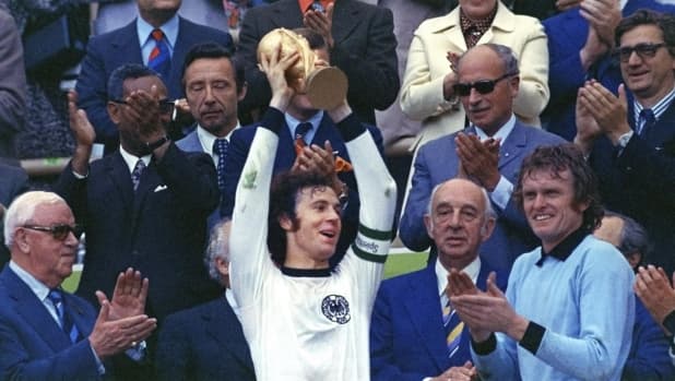 Rodri tra le leggende: i 7 giocatori che hanno vinto Mondiale, Champions, Pallone d'Oro e titolo continentale