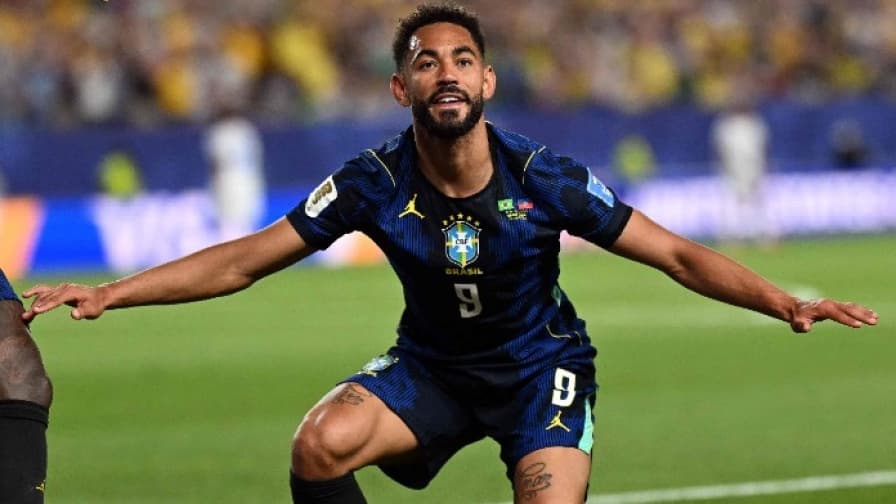 Matheus Cunha spiega l'origine della sua esultanza: "Così surfare mi ha cambiato la vita"