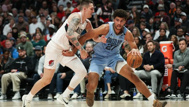 Memphis continua a stupire: la tripla doppia di Boozer stende l'ex Morant