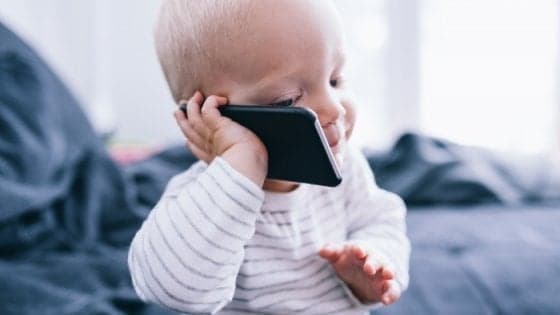 Smartphone e tablet, una dipendenza che inizia nell'infanzia