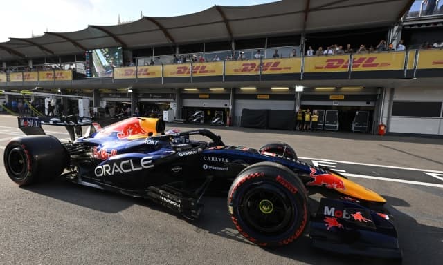 Red Bull gli chiede di fare di più, Verstappen si infuria: "Con metà batteria? Andatevene aff..."