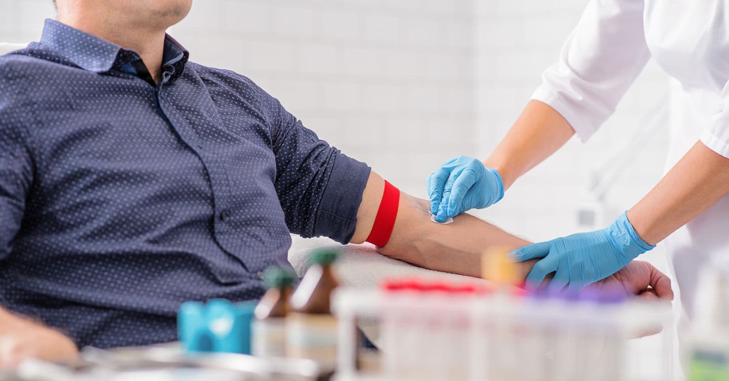 Sanità, scatta l’aumento per 600 tra visite ed esami: il cittadino paga 1,5 euro in più di ticket