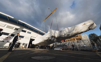America's Cup: BoatOne di Alinghi Red Bull Racing lascia la Svizzera diretto in Spagna