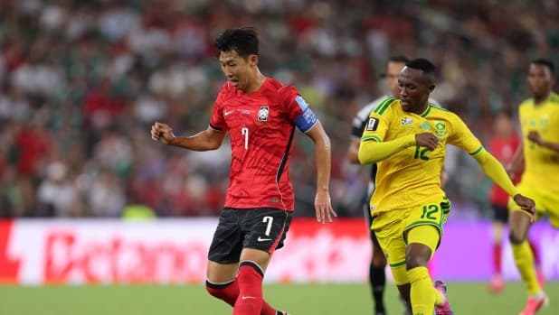 Sudafrica-Corea del Sud, le pagelle: Maseko, eroe da 8. Son una controfigura: 5,5