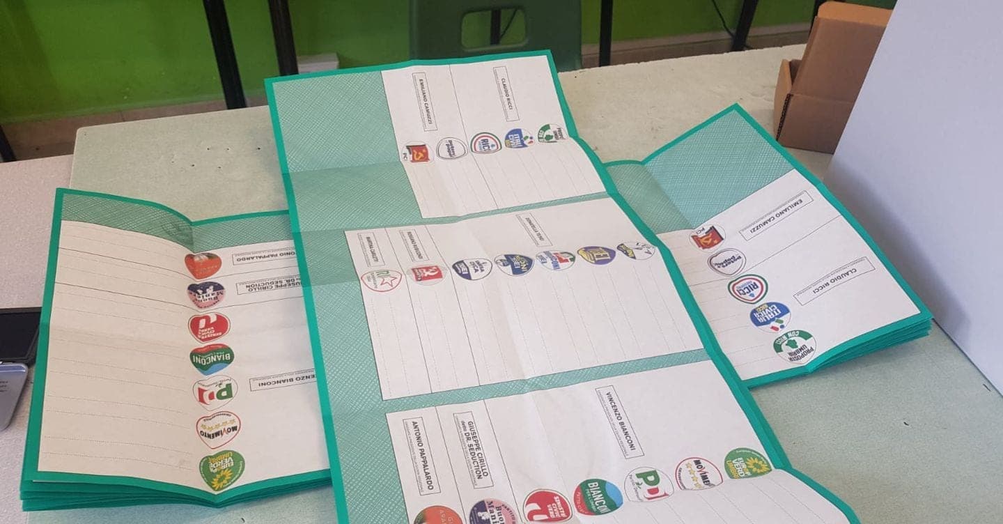 Regionali: nei sondaggi centrosinistra in vantaggio in Emilia-Romagna, centrodestra avanti in Umbria