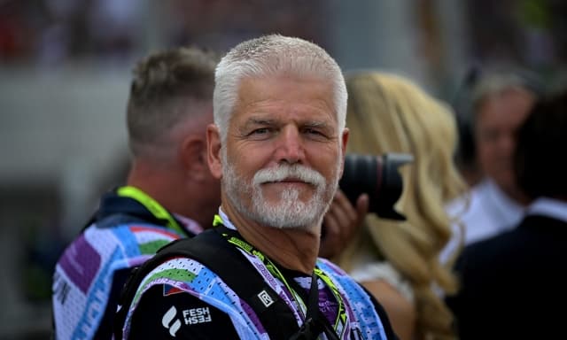 Al GP d'Ungheria il Presidente della Repubblica Ceca non con i vip nel paddock ma a scattare... tra i fotografi