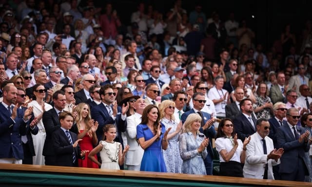 Reali, il ministro Abodi e il meglio di Hollywood: ecco chi c'è nel Royal Box di Wimbledon