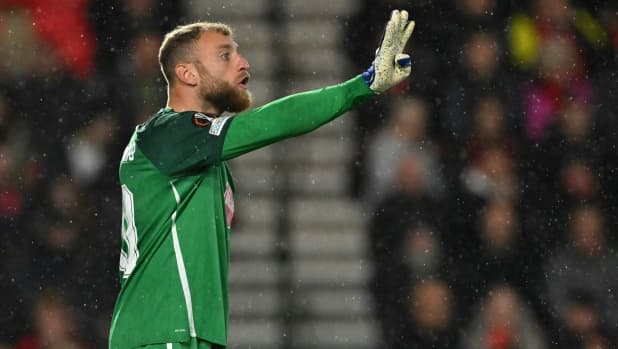 Bournemouth, Di Gregorio punge: "Gli zero tiri del Milan? In effetti ho sentito freddo"