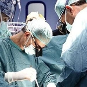 Torino intervento record: trapiantati contemporaneamente i due polmoni, il fegato e il pancreas alla stessa persona