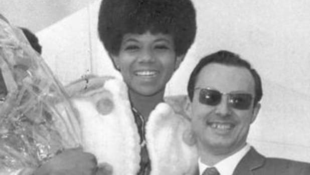 Berruti, il flirt impossibile con Wilma Rudolph per colpa di Cassius Clay. E il regalo di lei diventò una reliquia