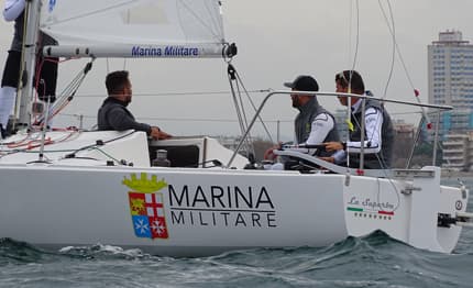 Il J24 La Superba della Marina Militare vince la Regata Nazionale di Anzio.