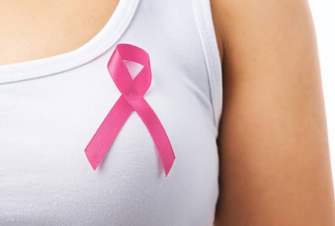 Ottobre Rosa 2026: la lotta al tumore al seno si diffonde in Italia con visite gratuite, screening e ricerca