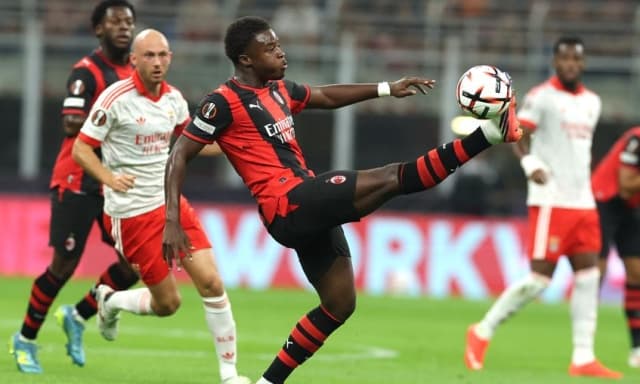 Aiuto, il campo si stringe: così Cisse rischia di trovare il posto occupato in rossonero