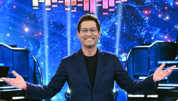 Sarabanda Celebrity su Italia 1 con Enrico Papi: i vip del 18 giugno