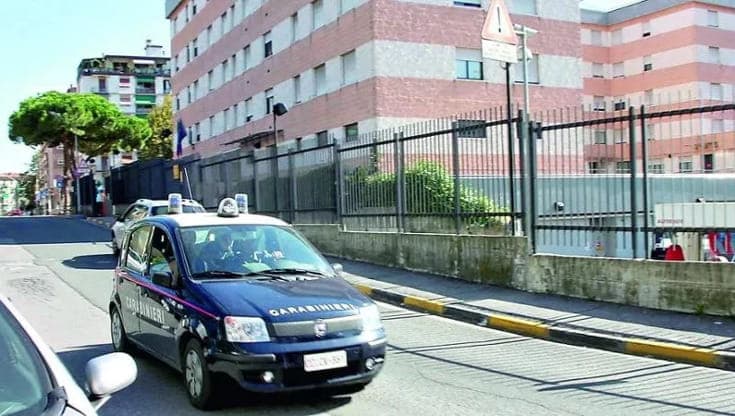 Le accuse del padre del carabiniere suicida a Spezia: “Persecuzioni e cattiverie dai colleghi”