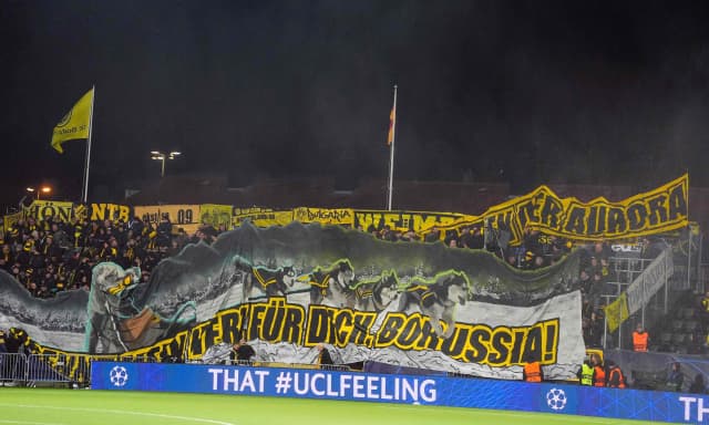 Non usi i social durante le partite? Ti facciamo lo sconto. La rivoluzione del Dortmund per i tifosi