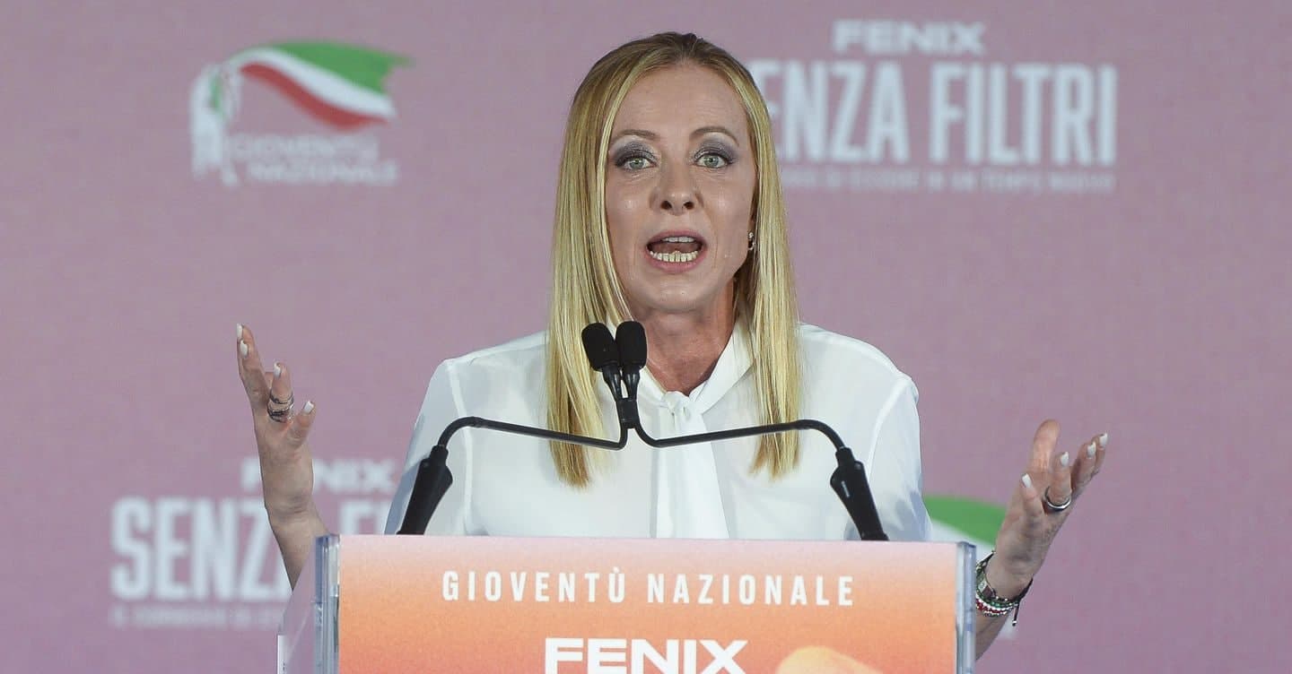 Kirk, Meloni: fermato perché era libero e coraggioso. «Le minacce si moltiplicano ma non abbiamo paura»
