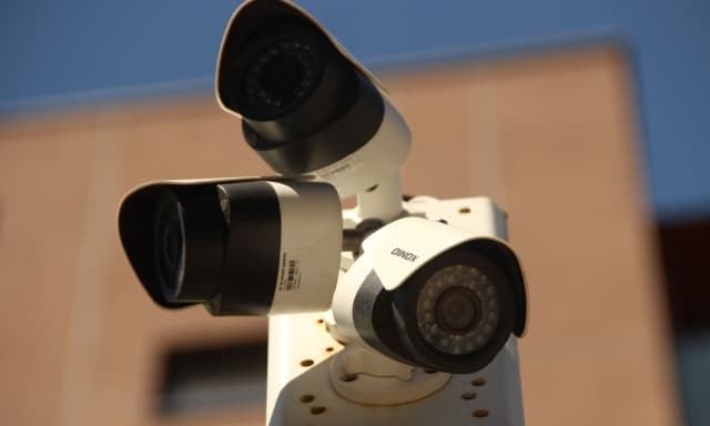 Incidente ripreso da telecamera pubblica: quando la privacy non conta