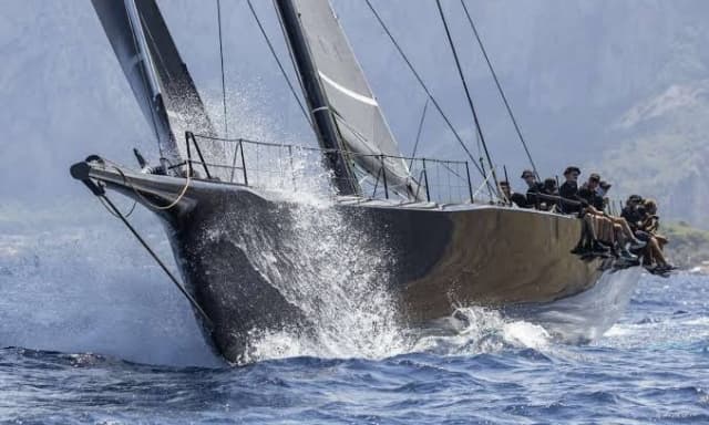 Black Jack fa tris nella Palermo-Montecarlo, ma fallisce il record. "Un fulmine ci ha rallentato"