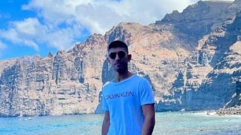 Domenico Campana, 26 anni, morto in mare a Vibo: odontoiatra bolognese indagato per omicidio nautico