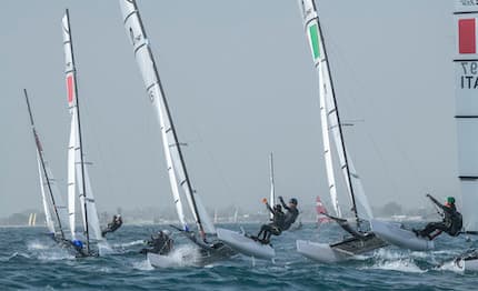 Cagliari: Luca Marcis, Lorenzo Sirena, e Alice Cacciotti vincono la nazionale multiclasse catamarani