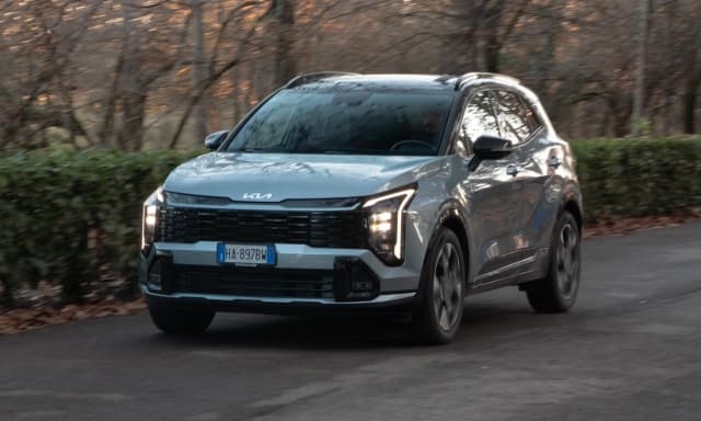 Kia Sportage 1.6 Full Hybrid Gpl: pregi e difetti del Suv compatto coreano Tri-Fuel