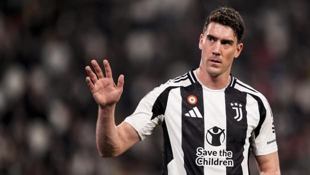 Ronaldo senza tempo, Vlahovic senza squadra