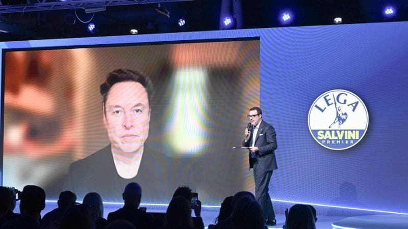 Salvini sente Musk e apre alla guida autonoma. Ma le regole italiane non lo permettono