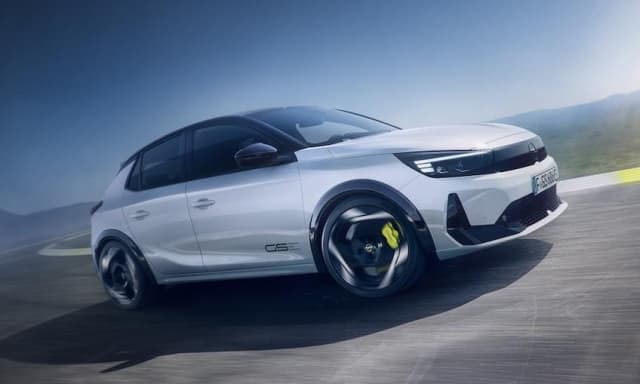 Opel al Salone di Parigi 2026: dalla Corsa Gse da 281 Cv ai nuovi Suv elettrici