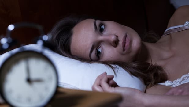Perché, dopo una certa età, ci si sveglia spesso alle 3 di notte?